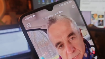 ”Armata digitală” a Kremlinului îl promovează pe Călin Georgescu în Moldova. „Noi jucăm pe seama unor temeri ale oamenilor, ca să capturăm acest public” VIDEO